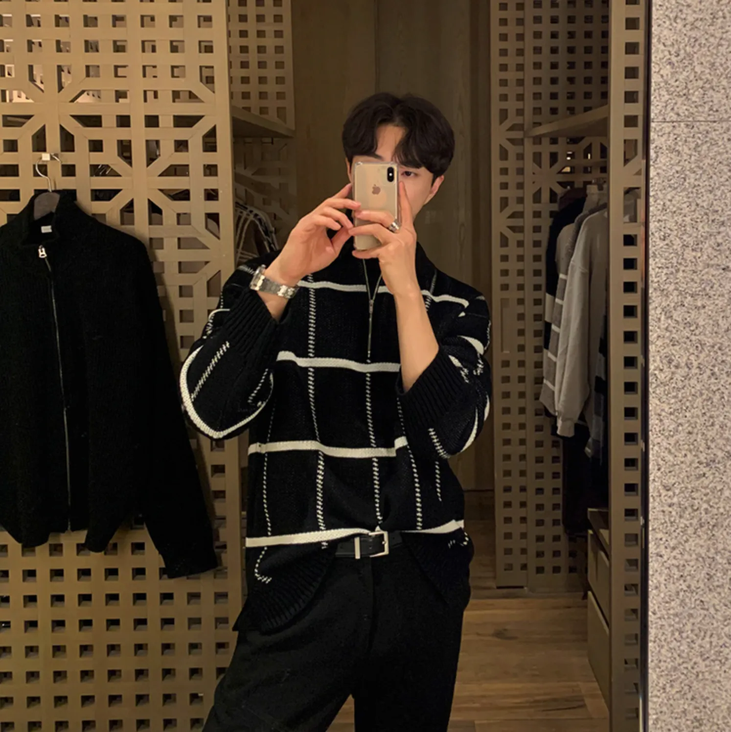 [Korean Style] 2 Colors Wool Lapel Collar Zip Sweaters